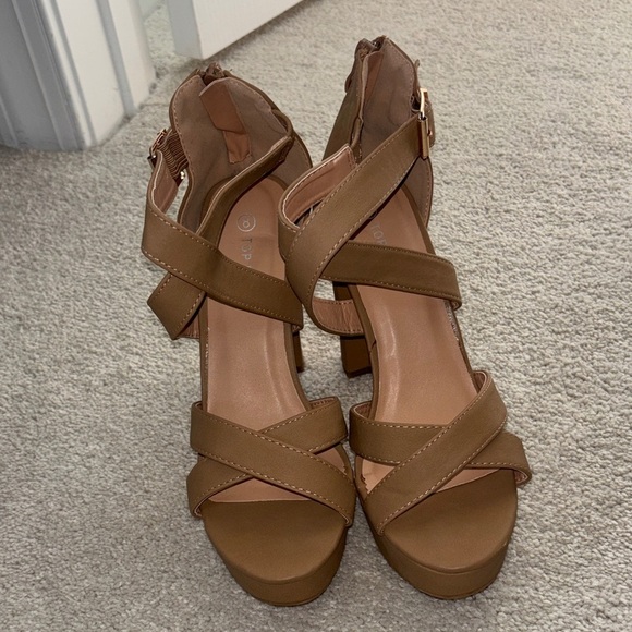 Shoes - Top Moda Tan Heels
